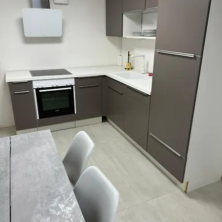 Homestay Italian 7 *